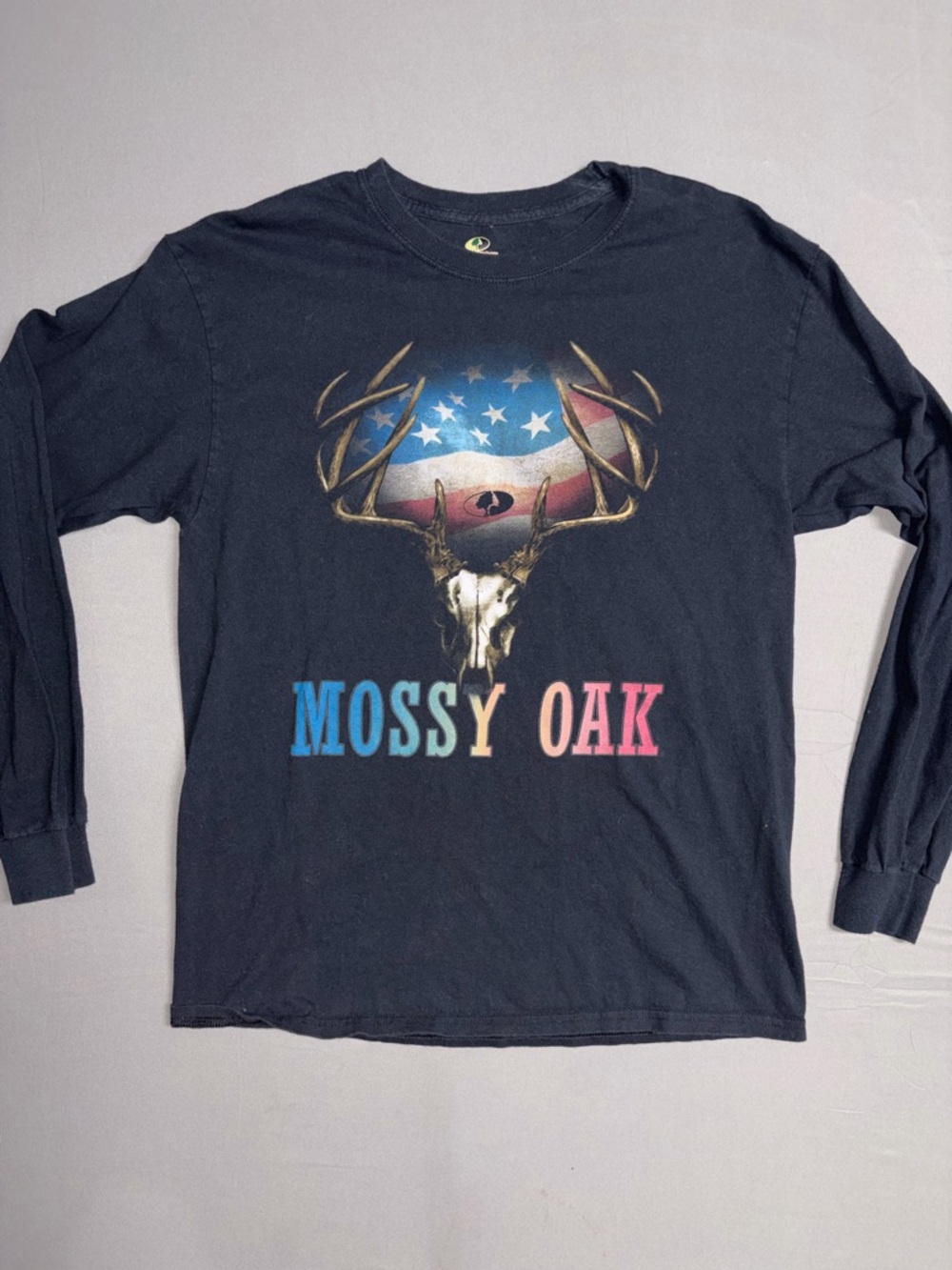 Mossy Oak Black Tee with Patriotic Antler Skull Graphic